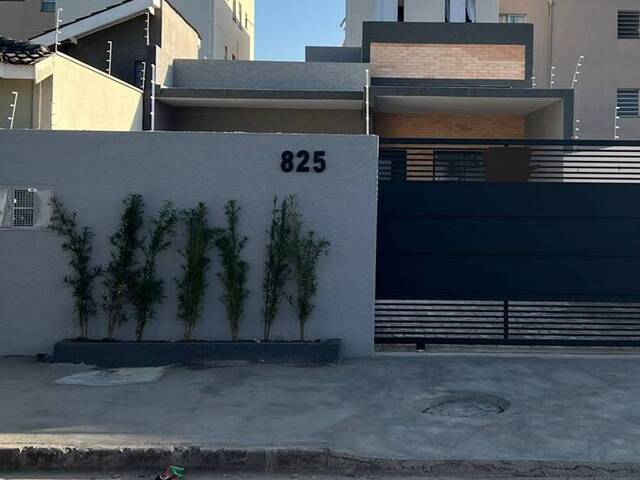 Venda em Nova Cerejeira - Atibaia