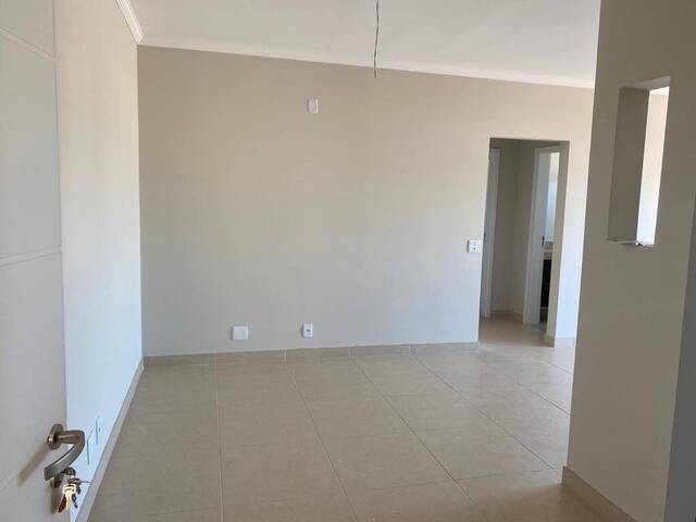 #19 - Apartamento para Venda em Atibaia - SP - 2
