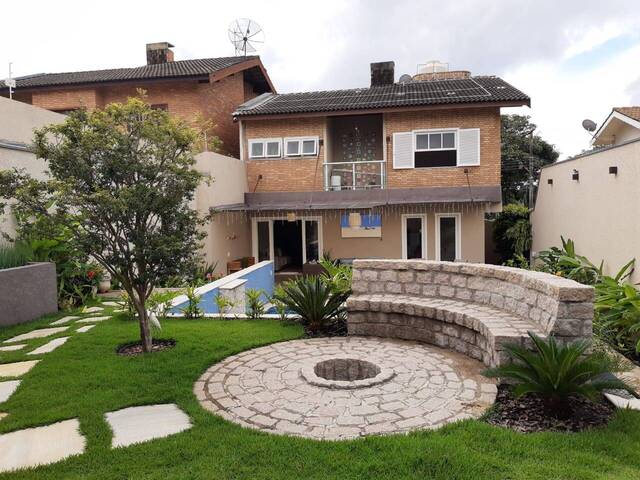 Casa para Venda em Atibaia - 2