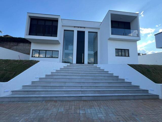 #48 - Casa para Venda em Atibaia - SP - 2
