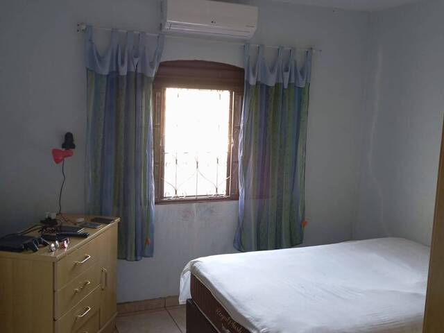 Casa para Venda em Atibaia - 4