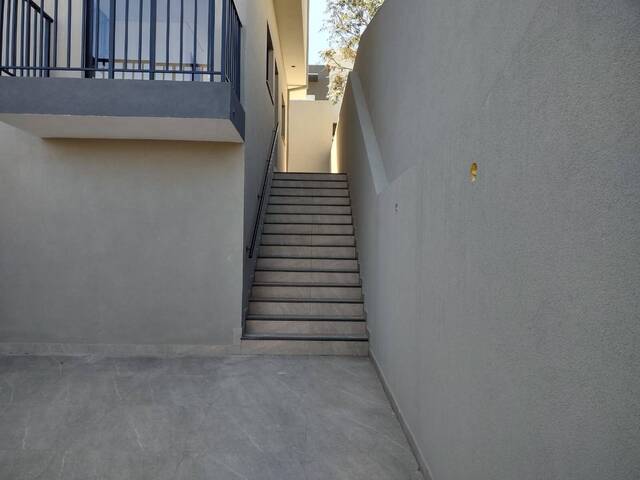 Casa para Venda em Atibaia - 4