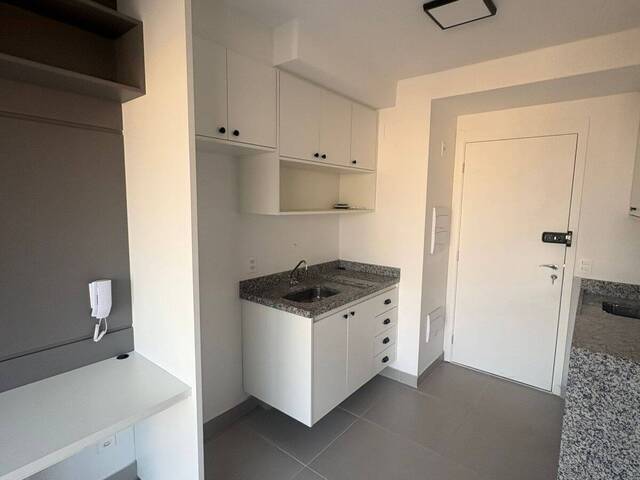 #92 - Apartamento para Venda em São Paulo - SP - 2