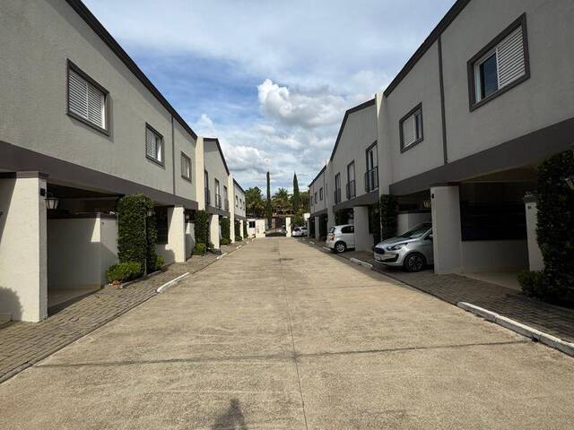 Venda em Jardim Estância Brasil - Atibaia