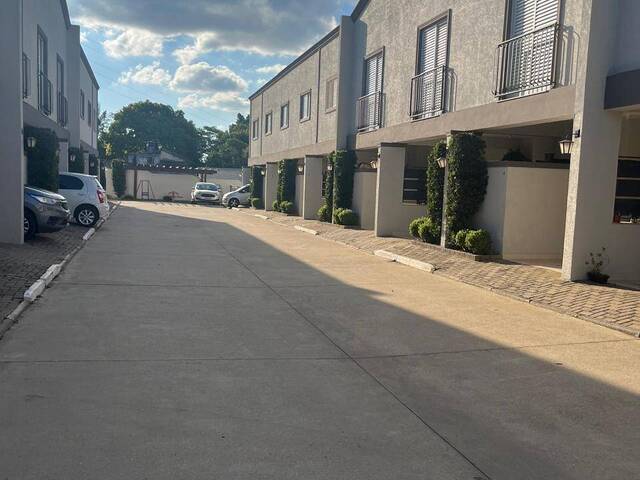 Casa para Venda em Atibaia - 4